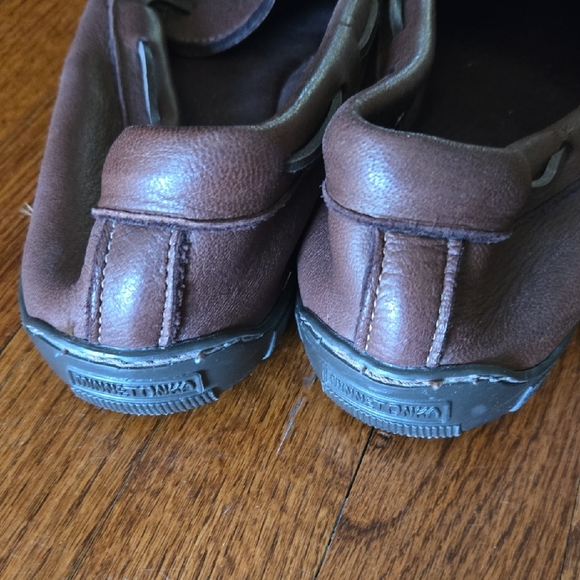 Minnetonka Men\'s Size 13 Brown Soft Leather Rubber Sole Driving Moccasin Loafers main image 4